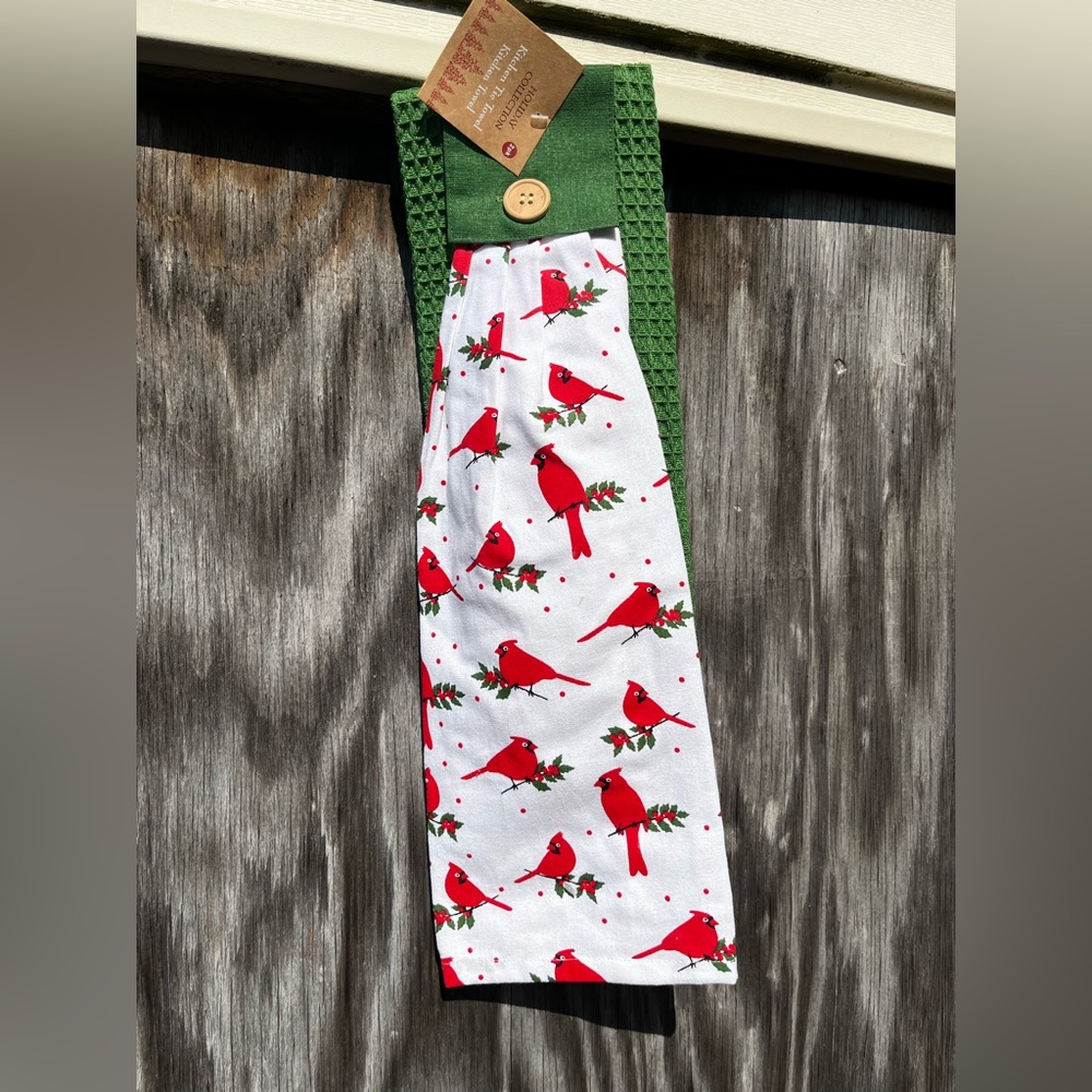 NWT holiday collection kitchen tie towel & kitchen towel 2 pk cardinal
